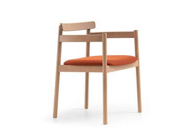 Silla de madera con brazos y asiento acolchado LIGNE TM Leader Contract
