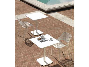 TONIK Square aluminium table top By FAST