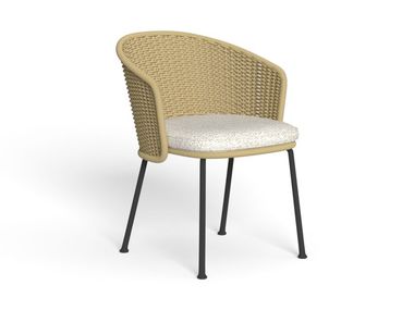 Synthetic fibre garden chair with integrated cushion with armrests NIDO Talenti