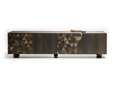 Fossil oak sideboard TRIGONO Teúkhō
