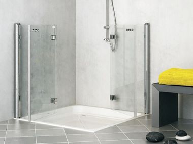 Cabina de ducha de esquina en aluminio y vidrio con puertas plegables SLADASA Thermomat