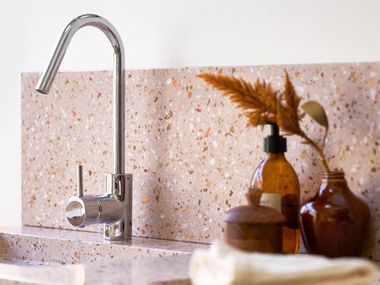 Terrazzo washbasin countertop AVA Tikamoon