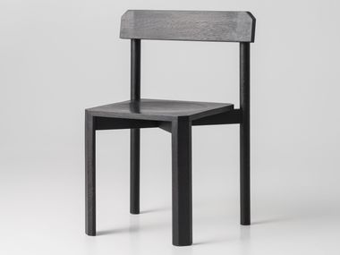Stackable wooden chair POINT Tivoli