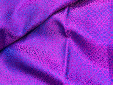 Tessuto lavorato a mano jacquard in seta SILK REVERIES Tohora