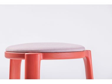 CUTE Stool By True Design