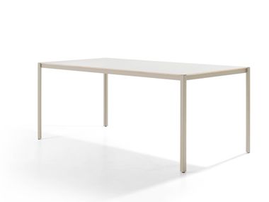 Scrivania rettangolare in acciaio e legno SAREK True Design