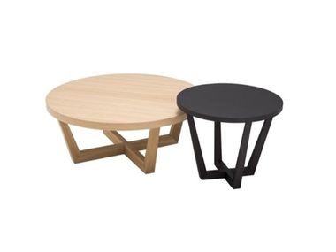 Round low oak central coffee table UVES ME3686 / ME3687 Andreu World