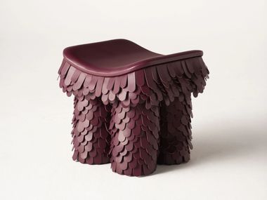 Sgabello in cuoio e legno BETSY Uniqka