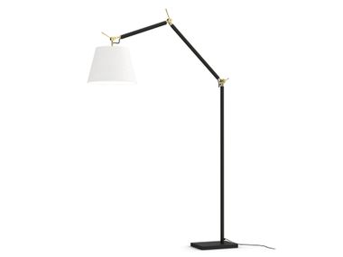 Metal floor lamp with swing arm VISUAL Valaisin Grönlund