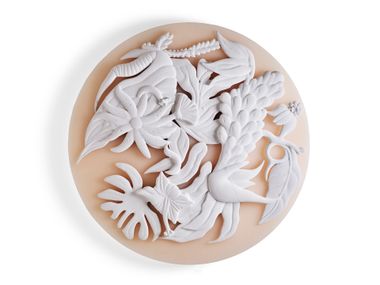 Wall artwork in resin and marble powder CAMEO Visionnaire