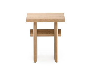 Wooden stool SNOOP Woak