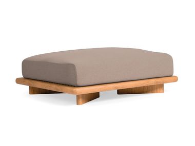 Quadratischer Sitzpouf für den Außenbereich MANLE YAAZ