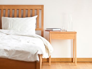 Comodino in legno con cassetti ZEBRA Sixay furniture