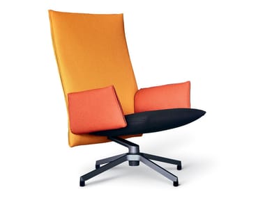 Swivel armchair with armrests with 4-spoke base PILOT