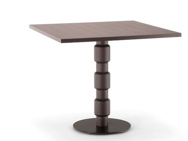 Square solid wood and metal table BERLINO Tirolo