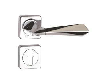 Pasini, BERMUDA FASHION | Maniglia con bocchetta  Maniglia con bocchetta