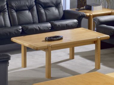 Rectangular wooden central coffee table COMMODORE Dyrlund