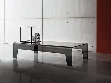 Low rectangular glass coffee table FROG Sovet italia