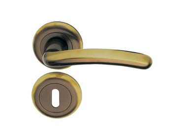 Pasini, GIZA CLASSIQUE | Maniglia con bocchetta  Maniglia con bocchetta