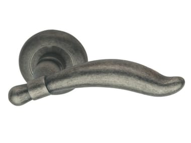 Pasini, KEFREM CLASSIQUE | Maniglia su rosetta  Maniglia su rosetta