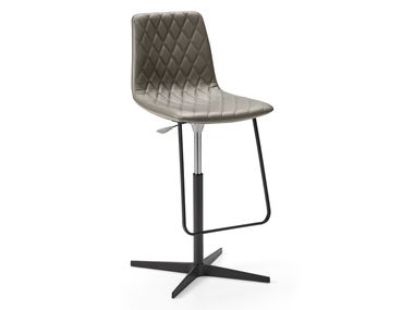 With spoke base leather stool height-adjustable LENNY EFORMA