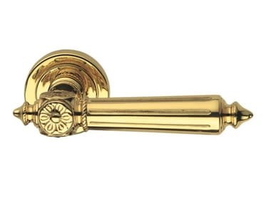 Pasini, PATRIZIO CLASSIQUE | Maniglia su rosetta  Maniglia su rosetta