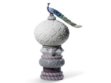 Porcelain table lamp PEACOCK Lladró