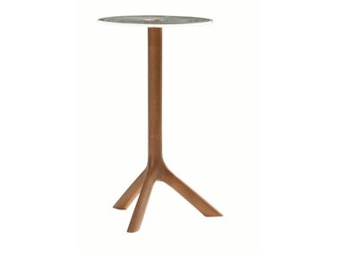 Round Altuglas® high side table with oak base PLEXIWOOD Roche Bobois