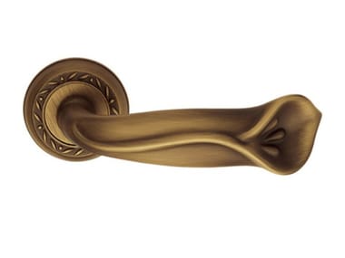 Pasini, PRINCESS CLASSIQUE | Maniglia su rosetta  Maniglia su rosetta