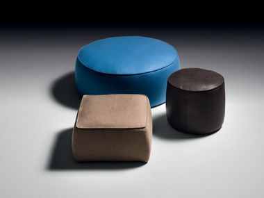 RONDÒ | Pouf quadrato Pouf quadrato in tessuto By Black Tie | design ...