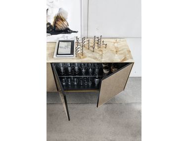 MAGDA Sideboard with doors with mirrored door By Sovet italia | design ...
