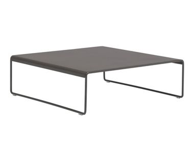 Low steel central coffee table SIESTA OUTDOOR ME4753 Andreu World