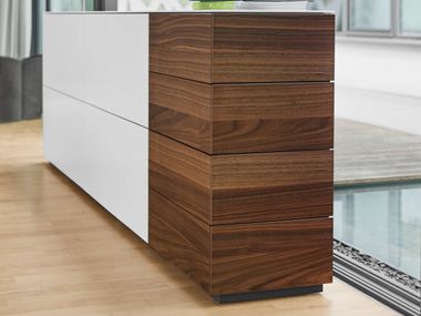 Madia componibile in legno con cassetti SOMA Kettnaker