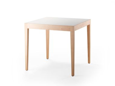 Square wooden table KOLLEKTION.58 SCHNEEWEISS interior