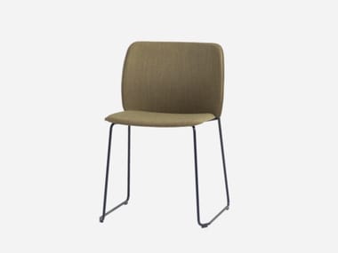 Sedia impilabile a slitta in tessuto ARYN MAX | Sedia impilabile INCLASS