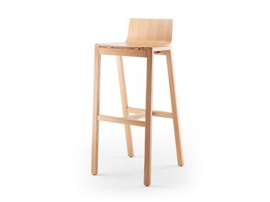 Stackable high stool PAN SCHNEEWEISS interior