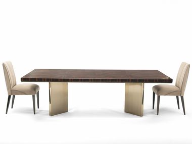 Wooden table TEMPTATION Visionnaire