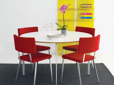 Round wooden table TRIPPO Karl Andersson
