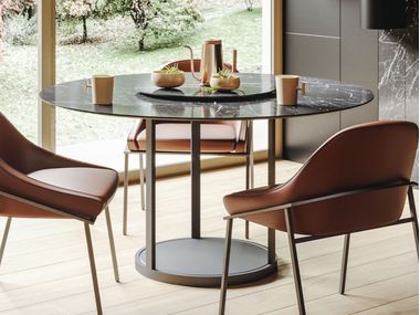 Round dining table with metal base TWIRL Ronda Design