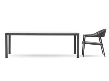 Rectangular powder coated aluminium garden table VICTOR LOW Varaschin