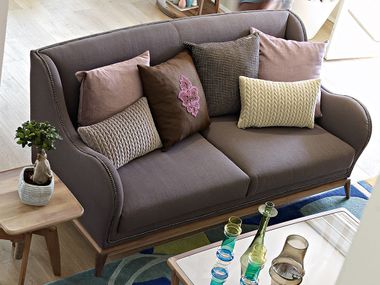 Sofá 2 lugares de tecido CONTEMPORARY LIVING VOLPI