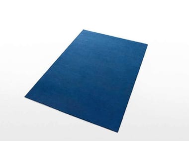 Rectangular fabric rug WIND LOW