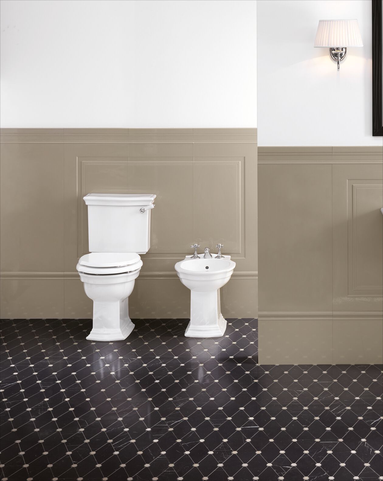 WESTMINSTER by Devon&Devon - Wc in porcellana con cassetta esterna a pavimento - 3