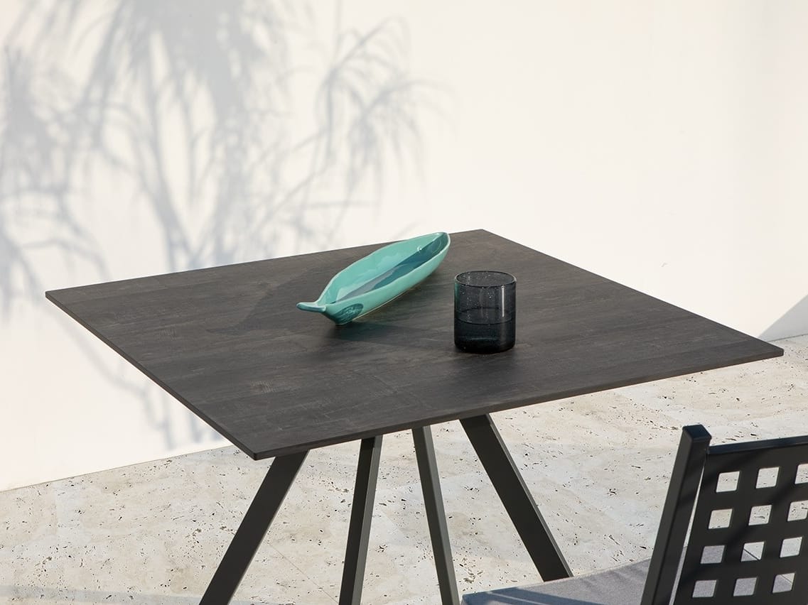 CH904 by Vermobil - Base per tavoli in metallo - 3