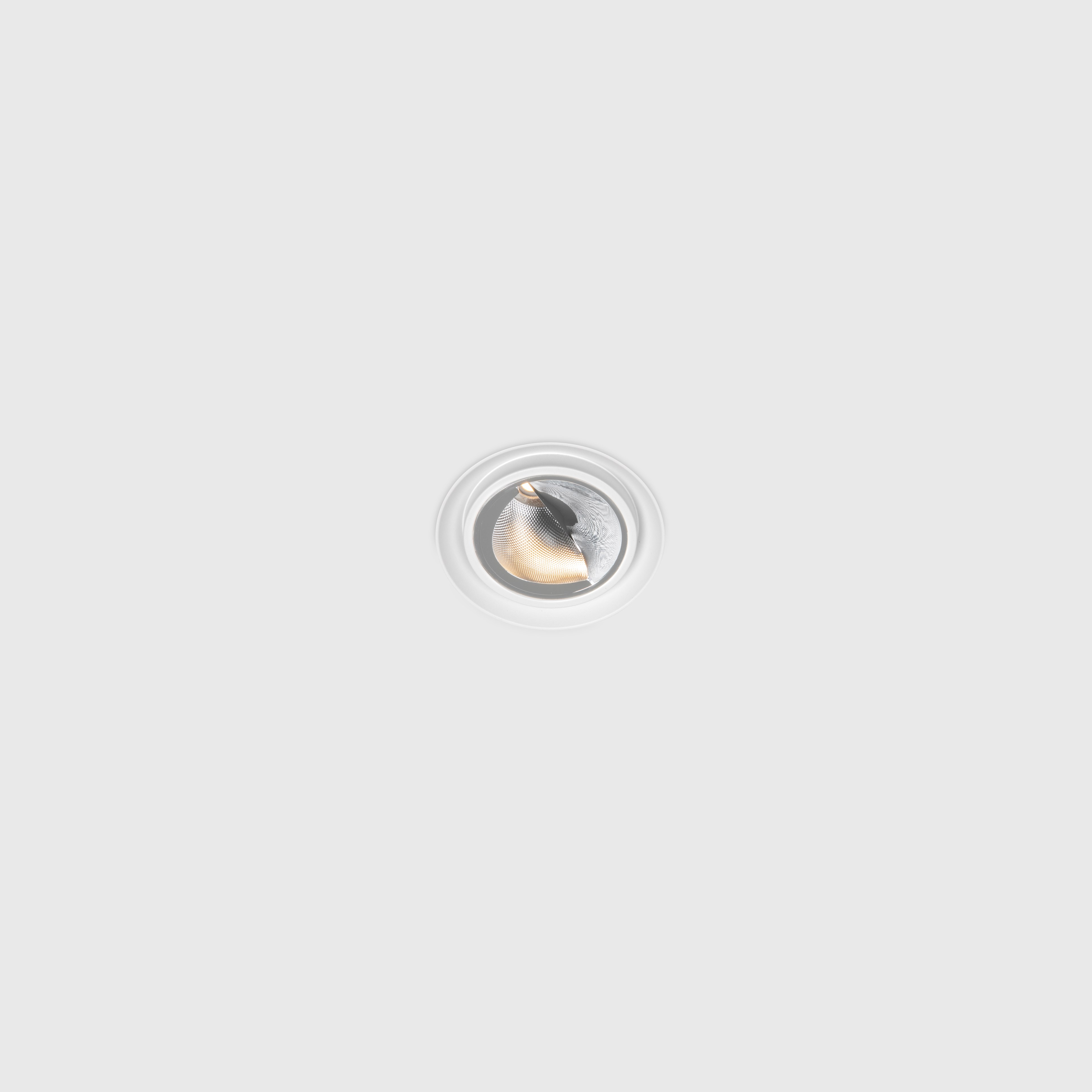 APLIS IN-LINE 60 Spotlight By Kreon | design Kristof Pycke