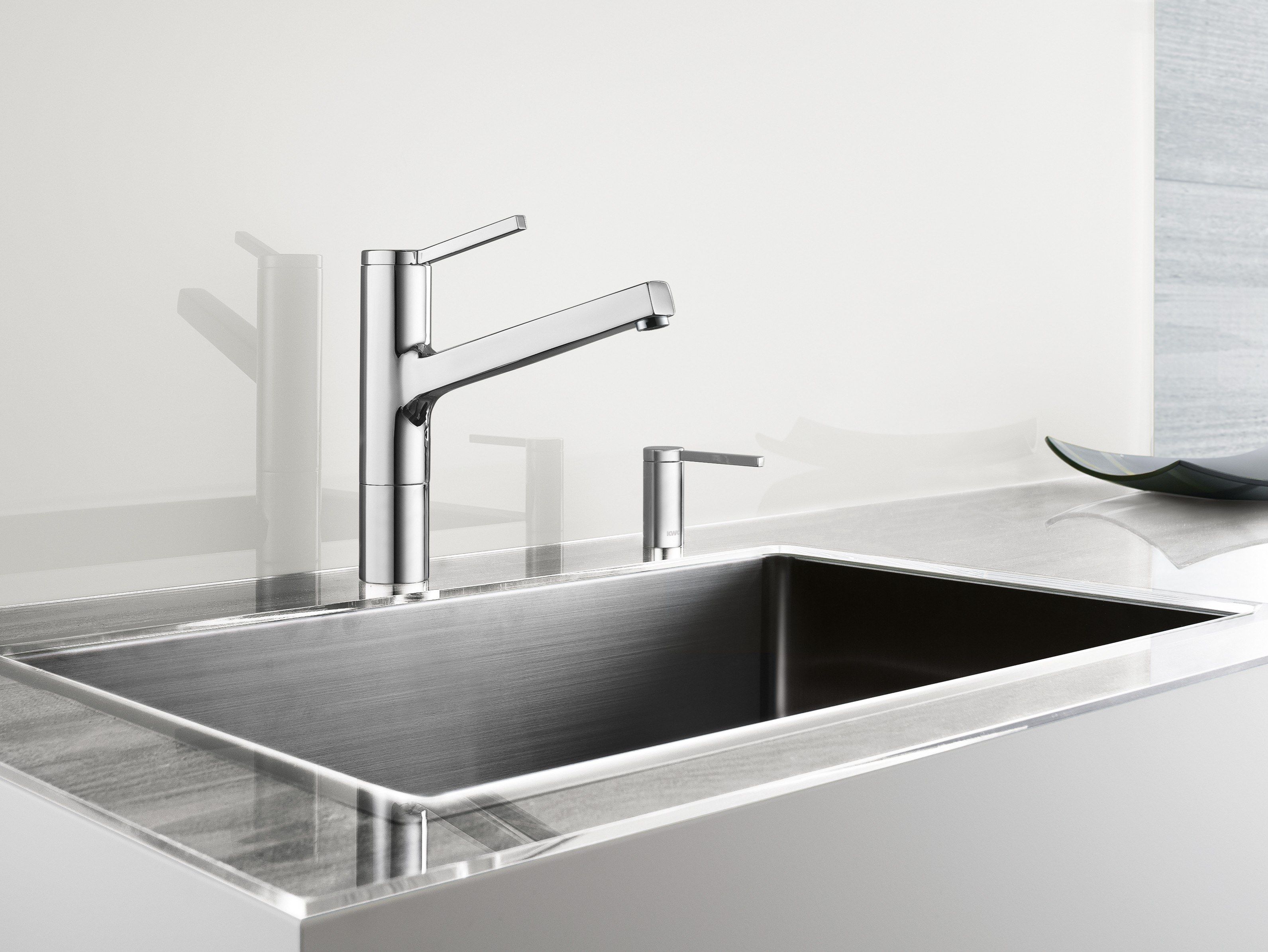 AVA 10.191.023.000FL By KWC