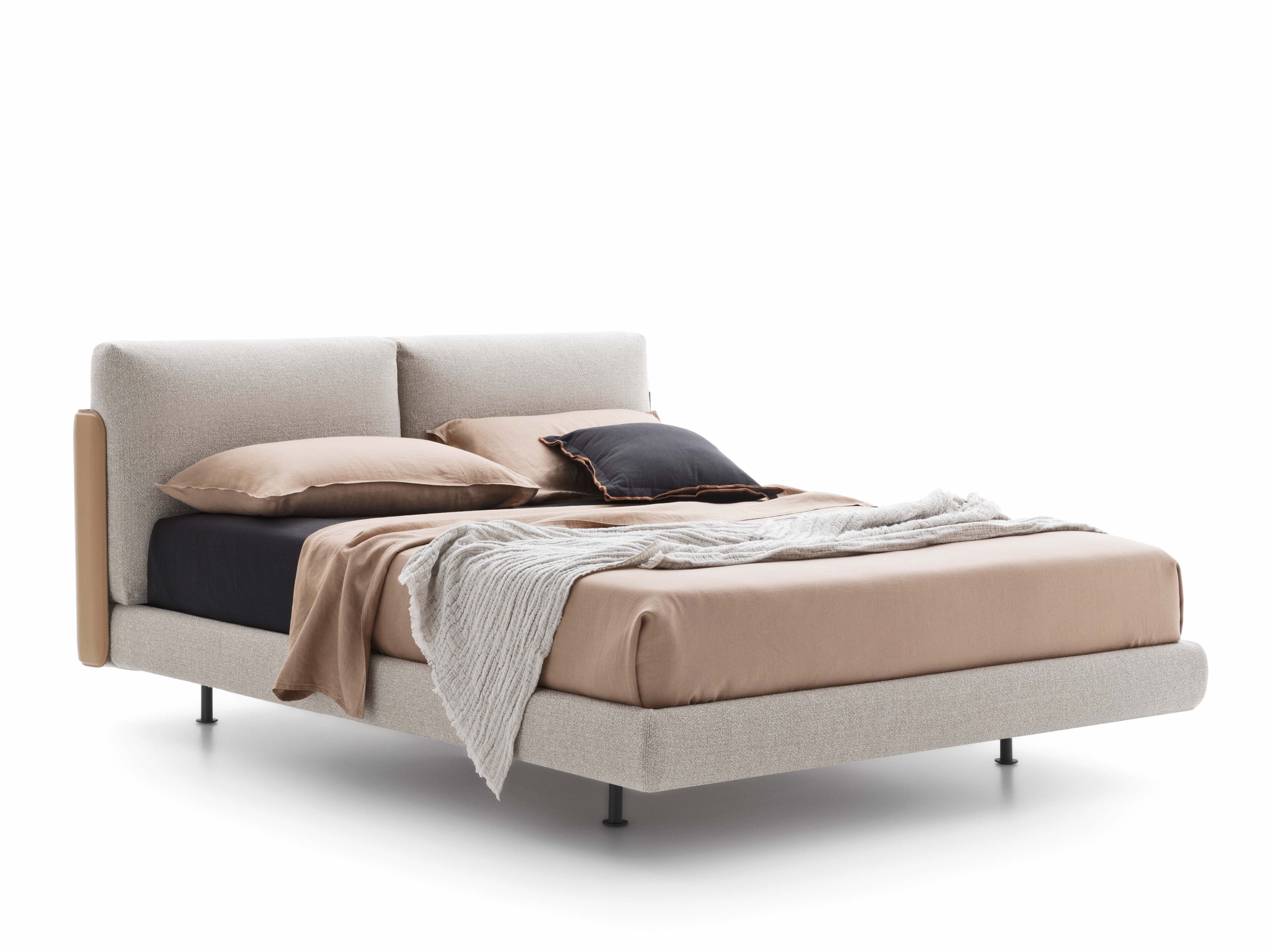 HUG Bed By Alf DaFrè