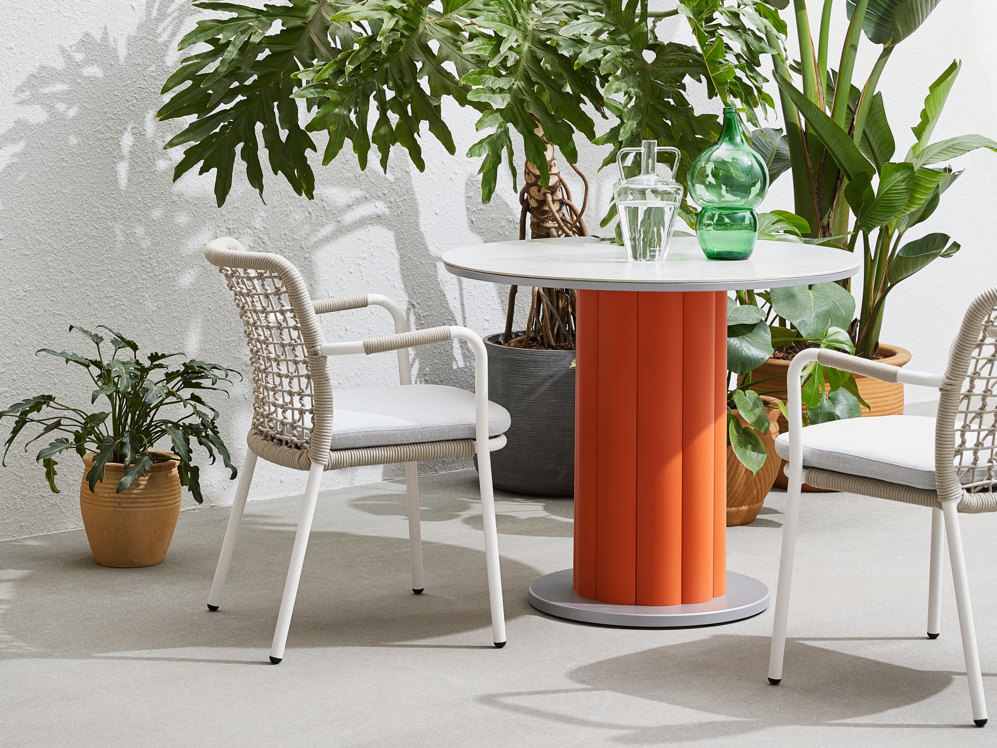 BANYAN TREE | Chair with armrests By Kun Design design Kun Qi