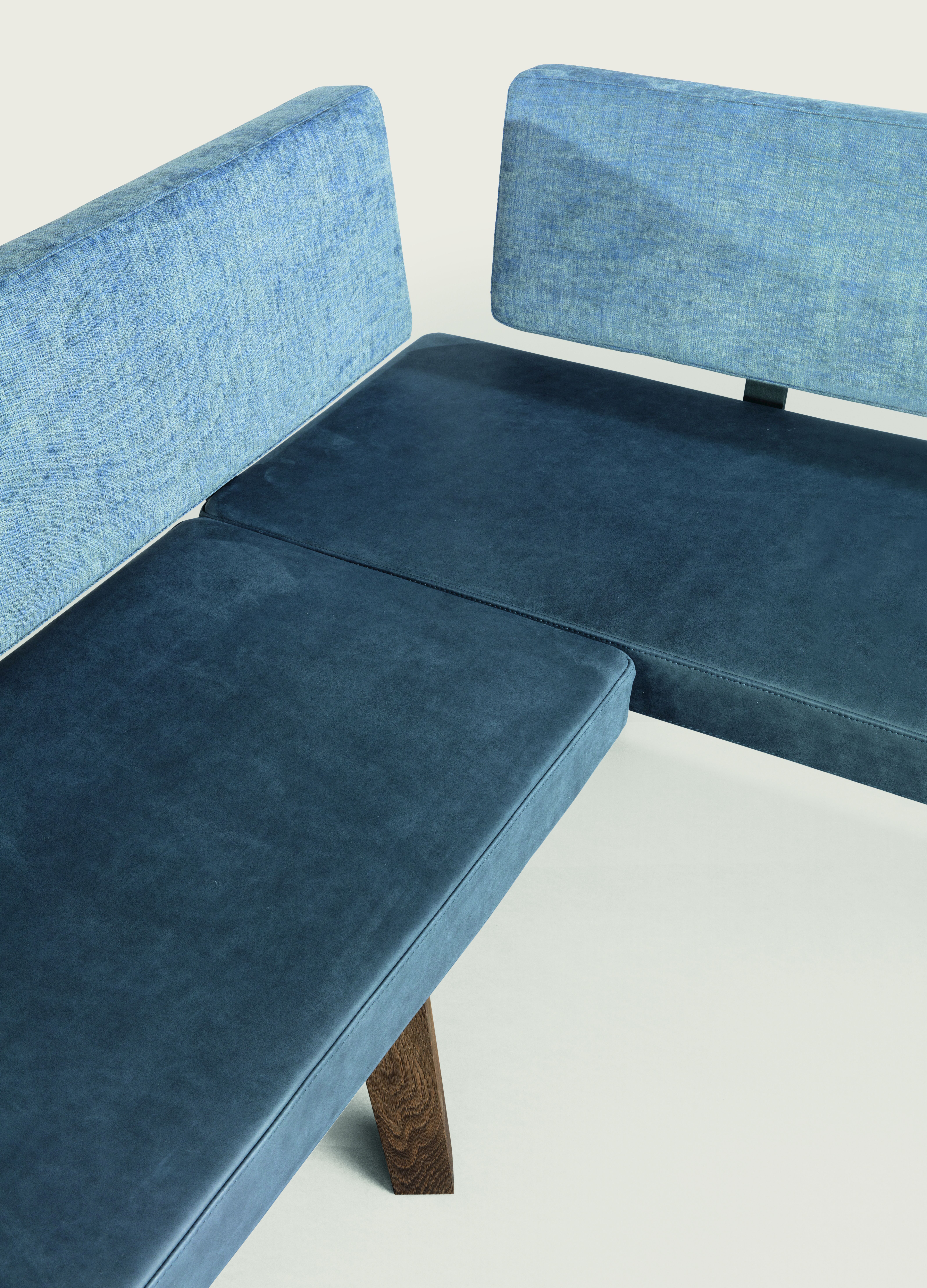 32 Bench BB 32 | Leather bench Leather bench with back By JANUA