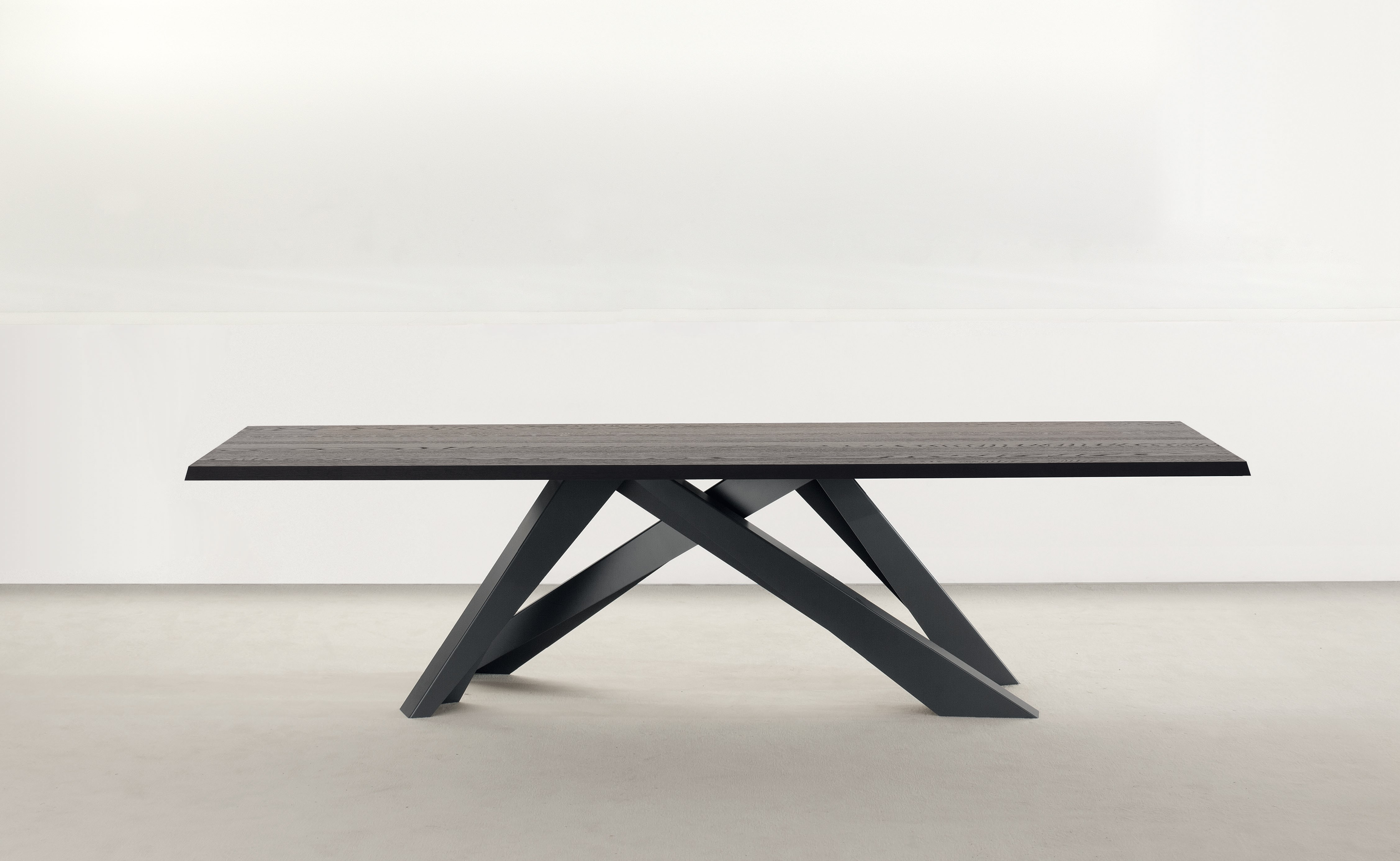 BIG TABLE 桌子 By Bonaldo | design Alain Gilles